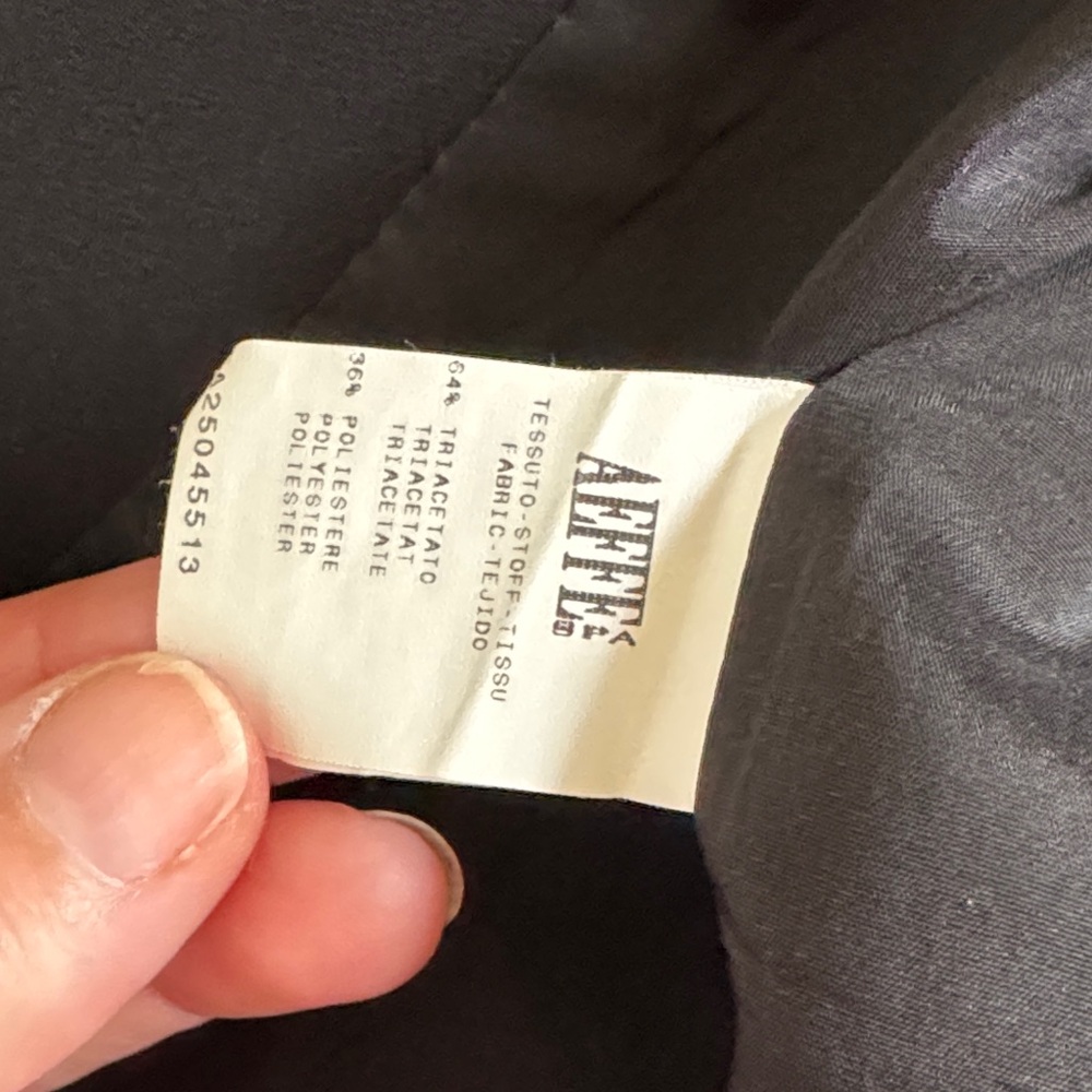 Moschino Classic Black Blazer - Picture 7 of 11